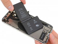 Thay pin iphone của bạn ngay bây giờ