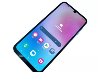 Ép kính Samsung Galaxy A24 giá rẻ lấy ngay