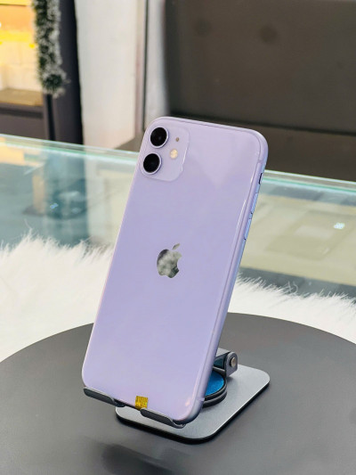 iPhone 11 128G zin nguyên bản đẹp