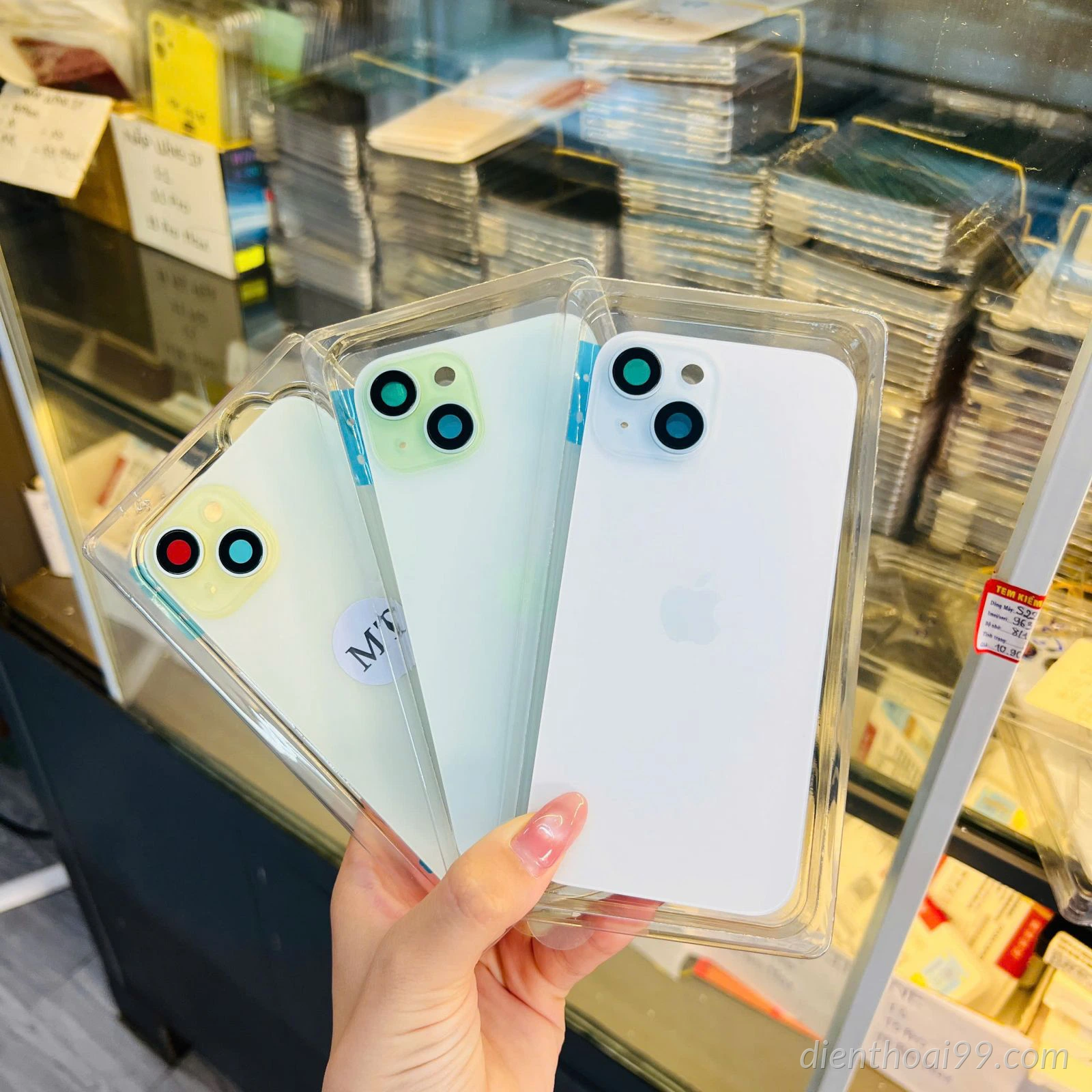Kính lưng iPhone 15 Đà Nẵng