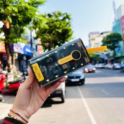 Sạc dự phòng Power Charge 20.000mAh sạc nhanh 66W có dây kèm
