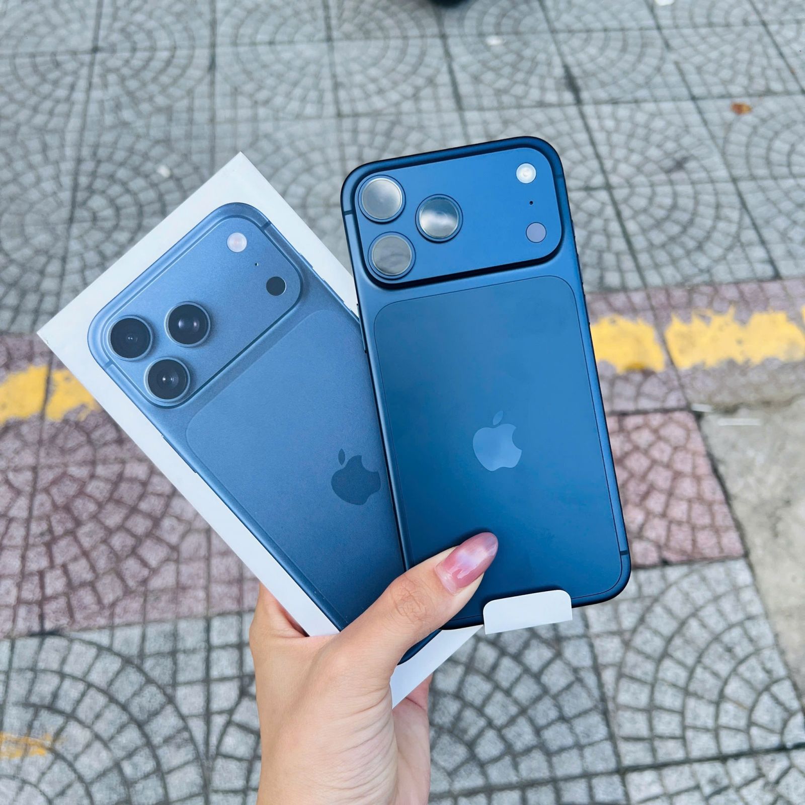 iPhone 17 Pro Max Xanh Đậm Hàng Lướt tại Điện Thoại 99