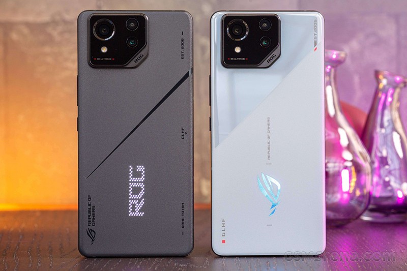 Điện thoại chơi game Asus ROG Phone 8 cấu hình mạnh mẽ