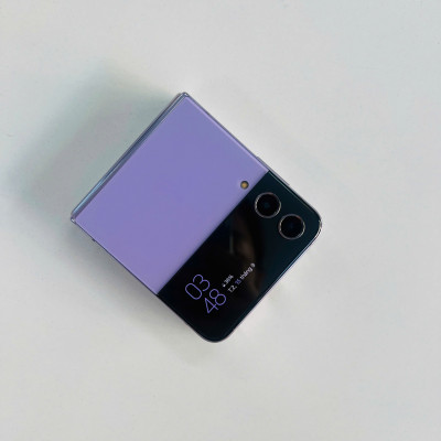 Samsung Z Flip 4 Màu Tím – RAM 8GB, 256GB | Giá Rẻ, Máy Đẹp Tại Đà Nẵng