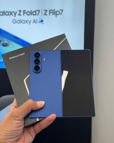 Samsung Galaxy Z Fold7 12GB 256GB - Chính hãng