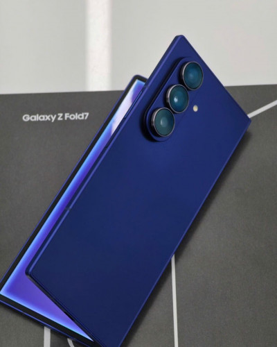 Samsung Galaxy Z Fold7 12GB 256GB - Chính hãng