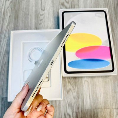 iPad Gen 10 10.9 inch 64GB (Wifi) - Like New - Full Box