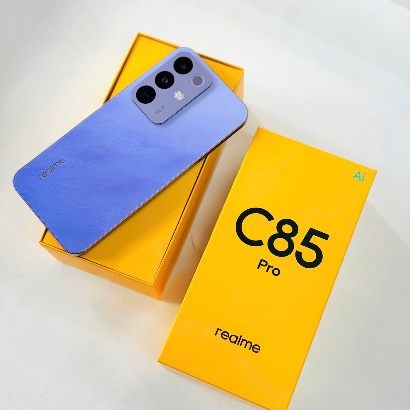 realme c85 pro gia re